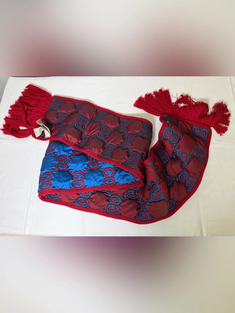 Gucci monogram blue/red scarf